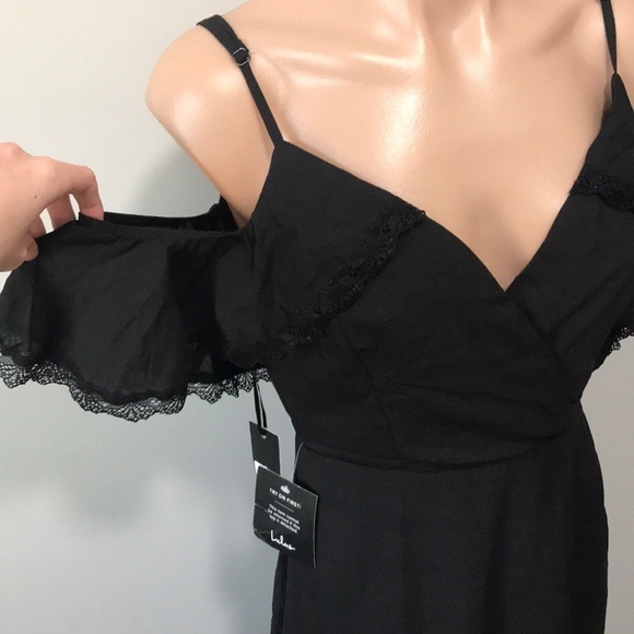 Lulu’s Theory of Love Black Off Shoulder Dress - Picture 4 of 9